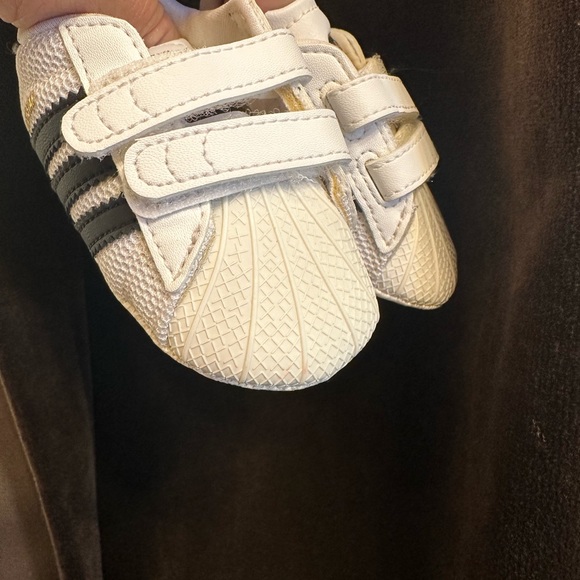 Adidas Shell Toe Crib Baby Shoes with Soft Soles 1K - Picture 3 of 7